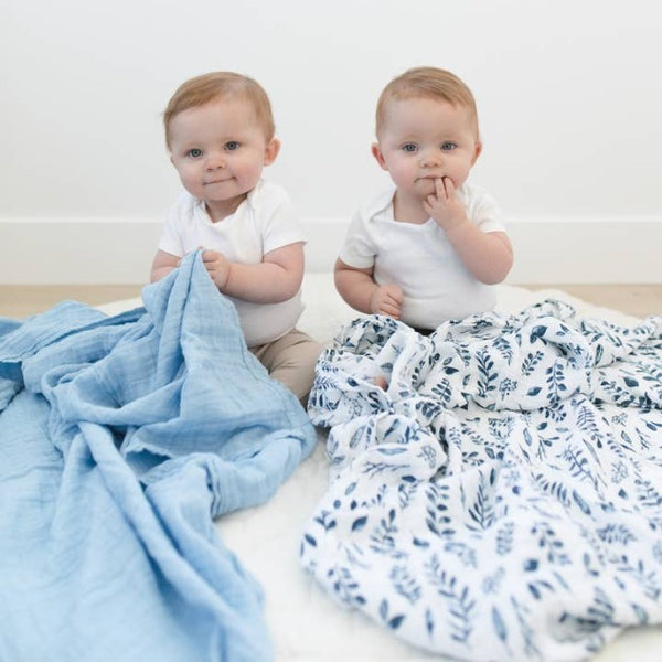 Blue Leaves and Cornflower Swaddle Set