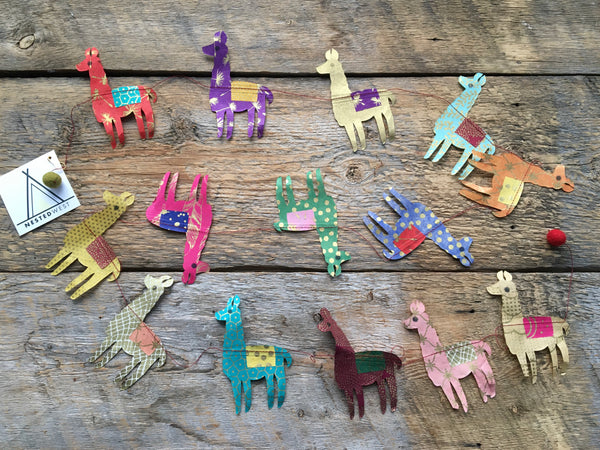 Llama Paper Garland
