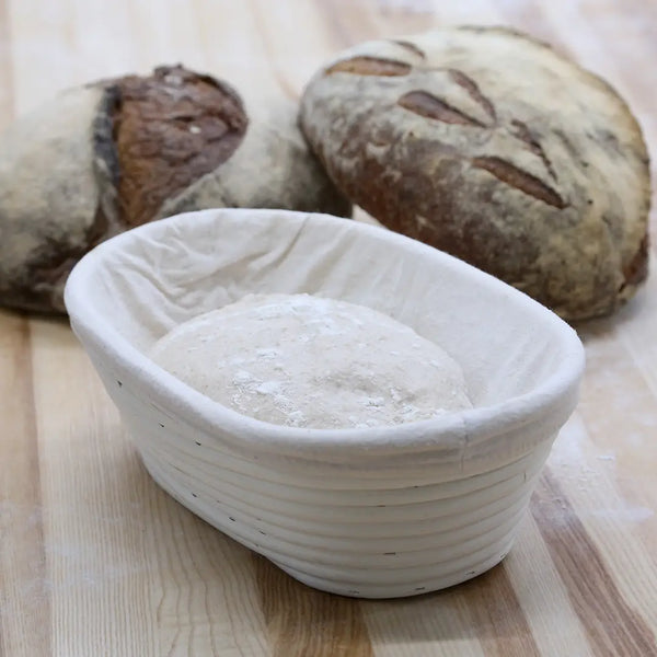 Oval Bread Basket With Liner