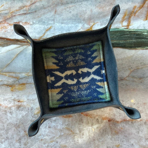 The Scrappy Catchall, Black