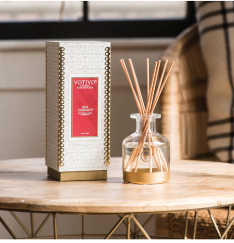 Red Currant Holiday Reed Diffuser