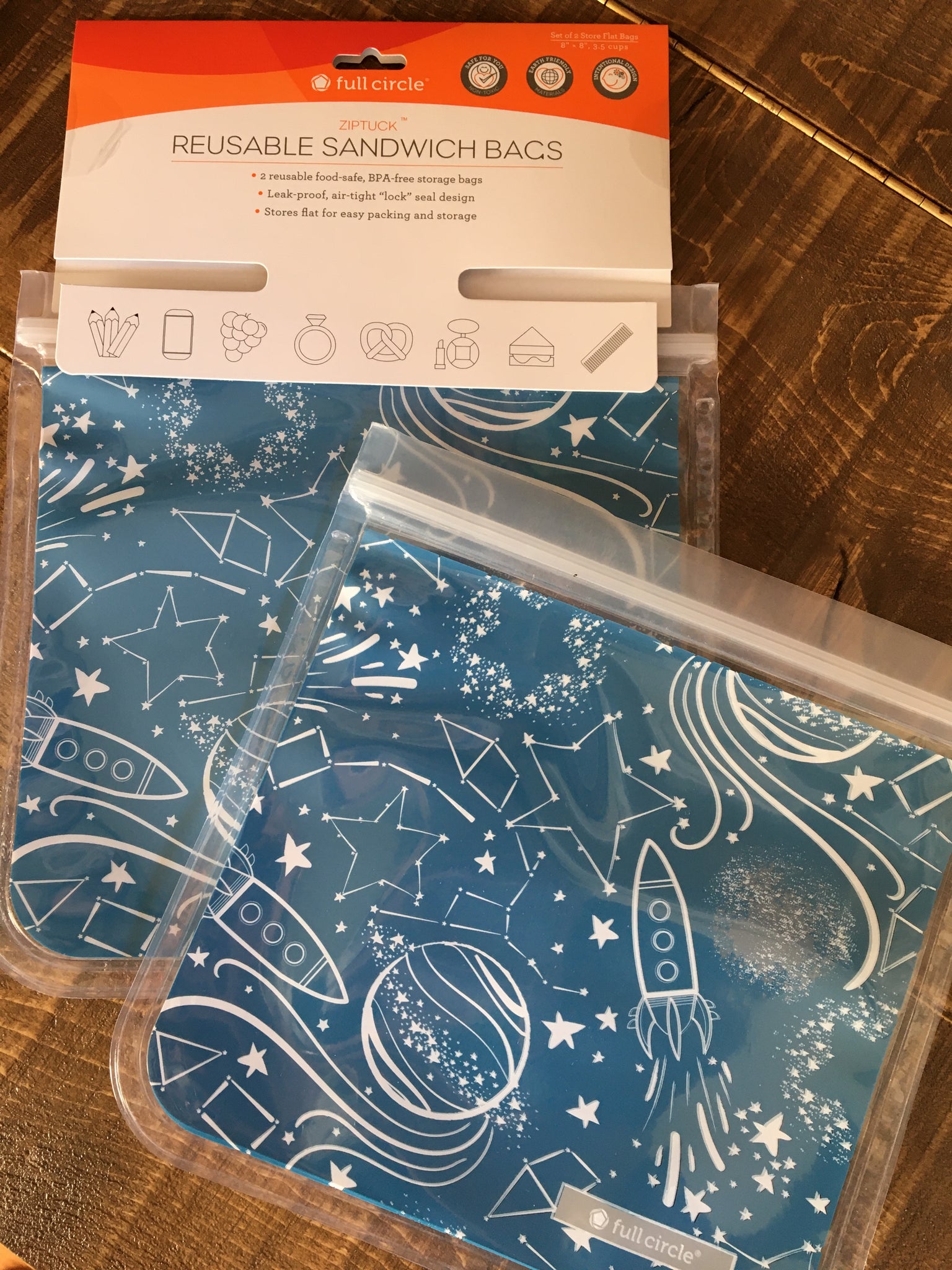 Sandwich Bags, Space